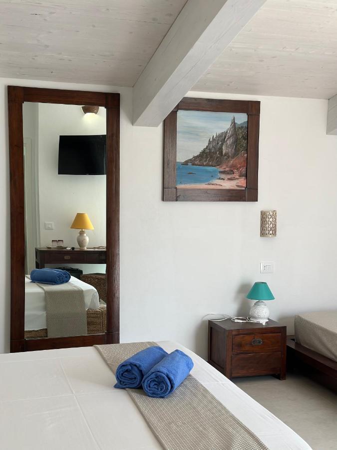 Superior Triple Room,1383098600:JPEG