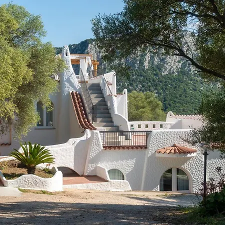 Hotel Villa Cedrino-3